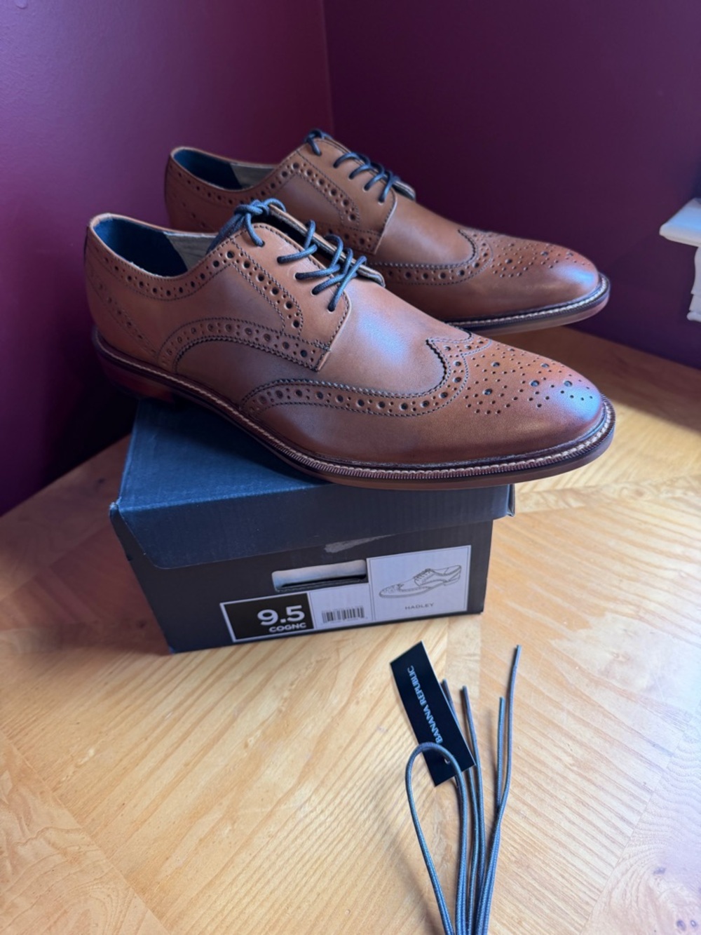 Banana Republic Cognac Brogue Derby Shoes with Black Laces